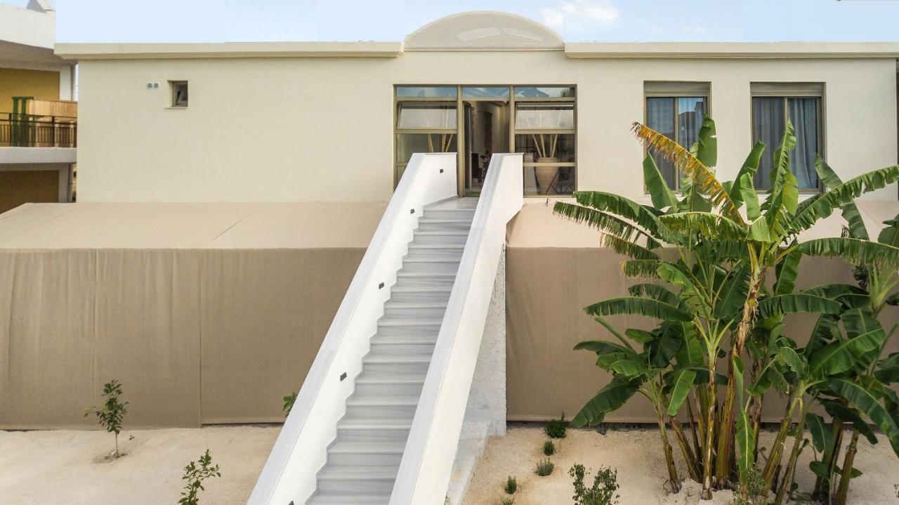 Lodge Modern Apartments, In Kalamaki Centre Ngoại thất bức ảnh