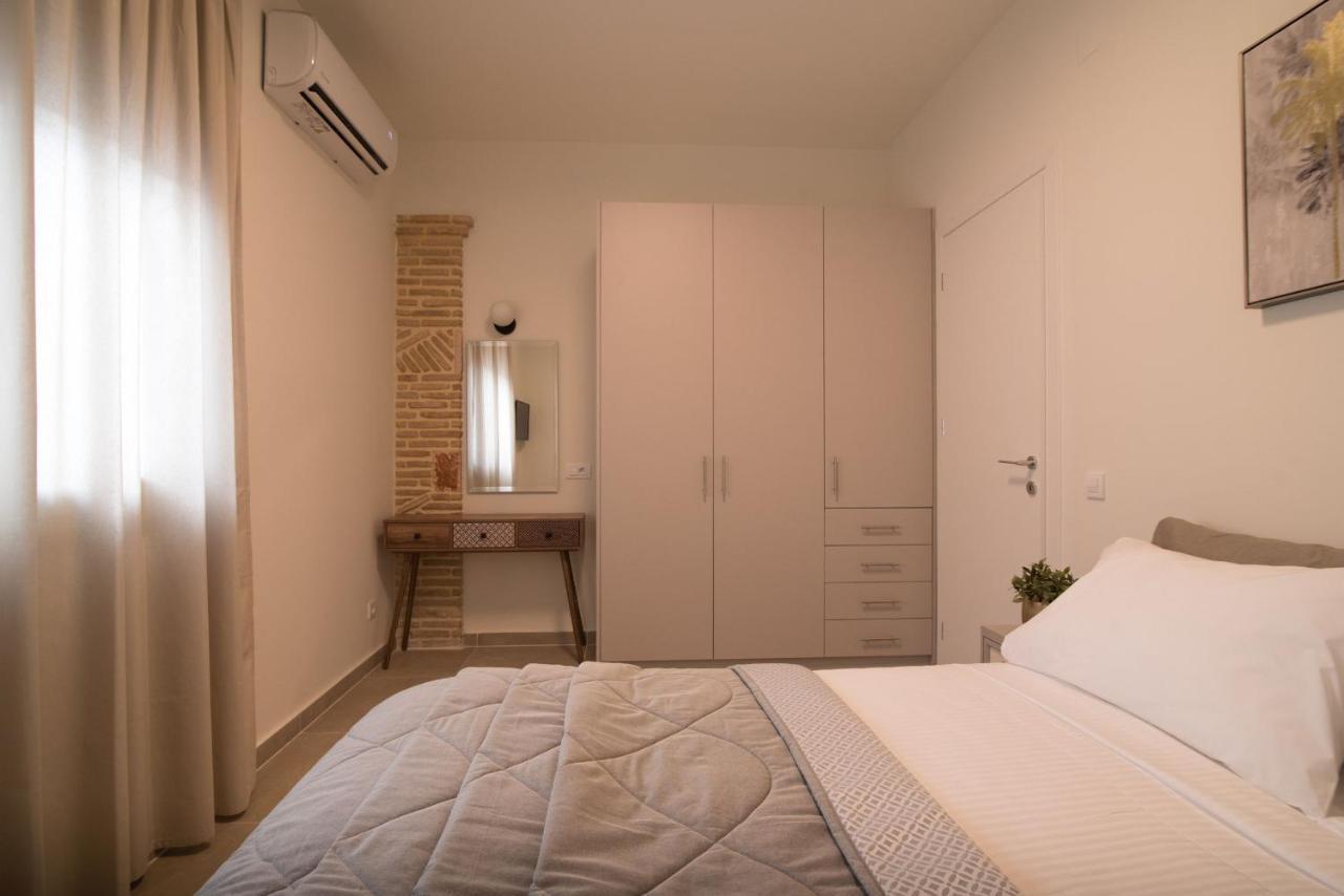 Lodge Modern Apartments, In Kalamaki Centre Phòng bức ảnh