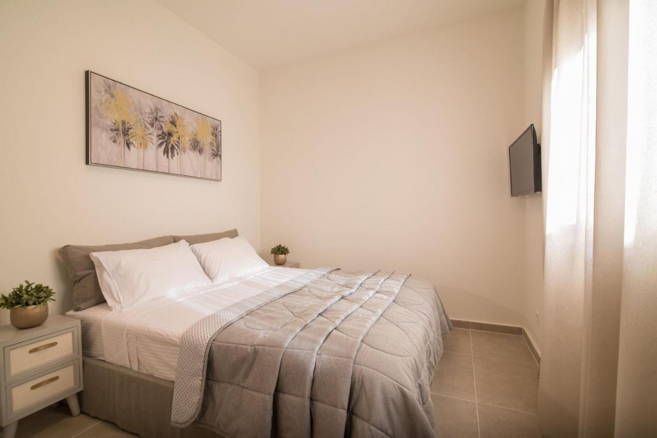 Lodge Modern Apartments, In Kalamaki Centre Phòng bức ảnh