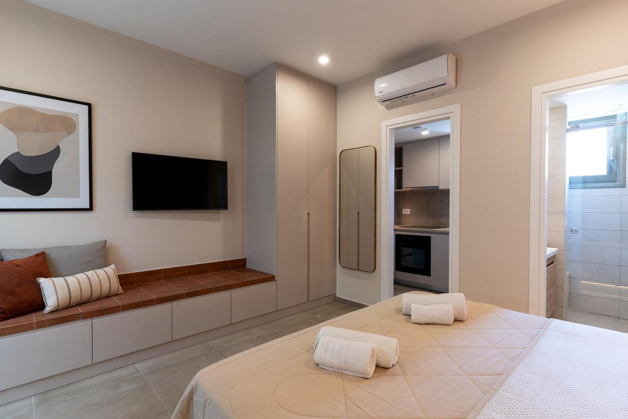 Lodge Modern Apartments, In Kalamaki Centre Ngoại thất bức ảnh