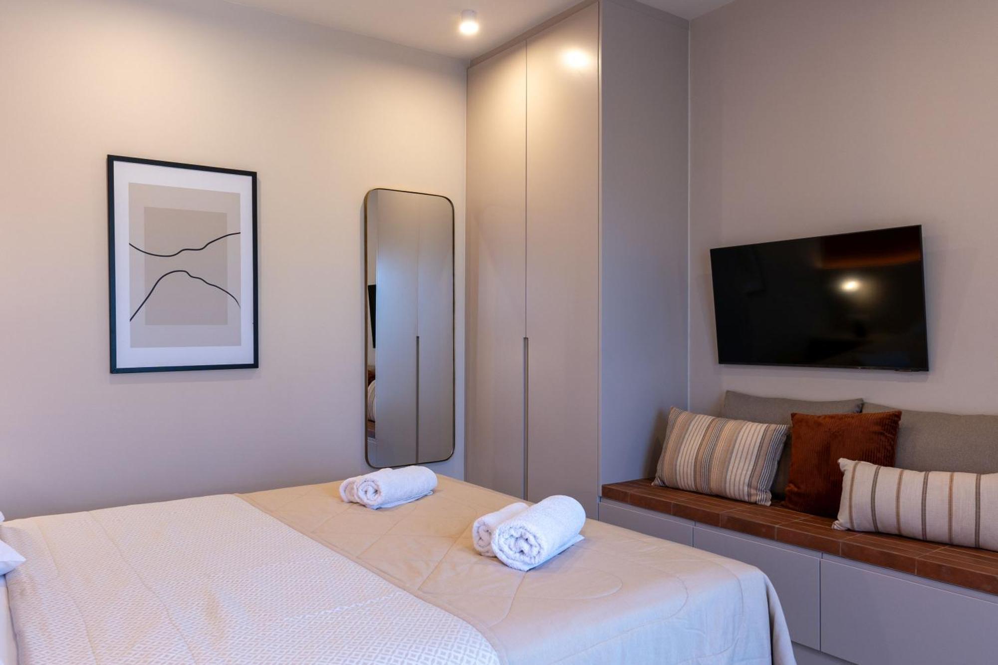 Lodge Modern Apartments, In Kalamaki Centre Ngoại thất bức ảnh