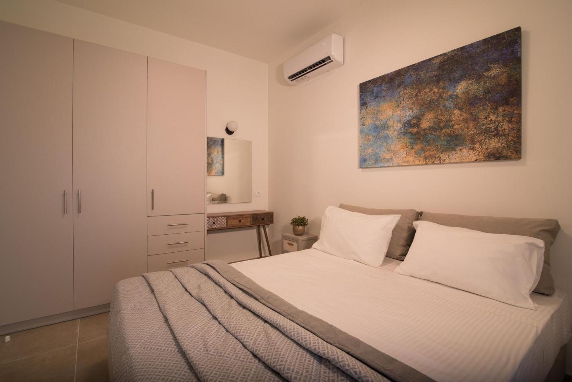 Lodge Modern Apartments, In Kalamaki Centre Phòng bức ảnh